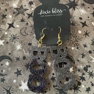 Dixie Bliss BOO Halloween dangling earrings